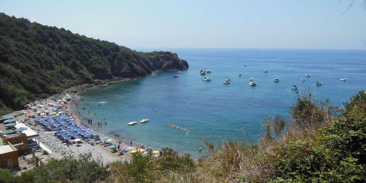 Appartamenti Tra Cielo E Mare ปีออมบีโน ภายนอก รูปภาพ
