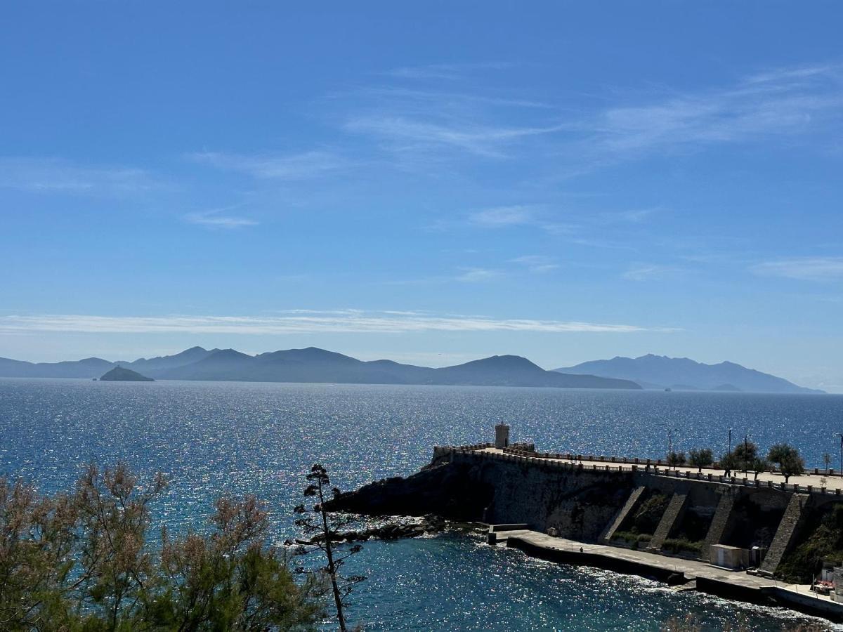 Appartamenti Tra Cielo E Mare ปีออมบีโน ภายนอก รูปภาพ